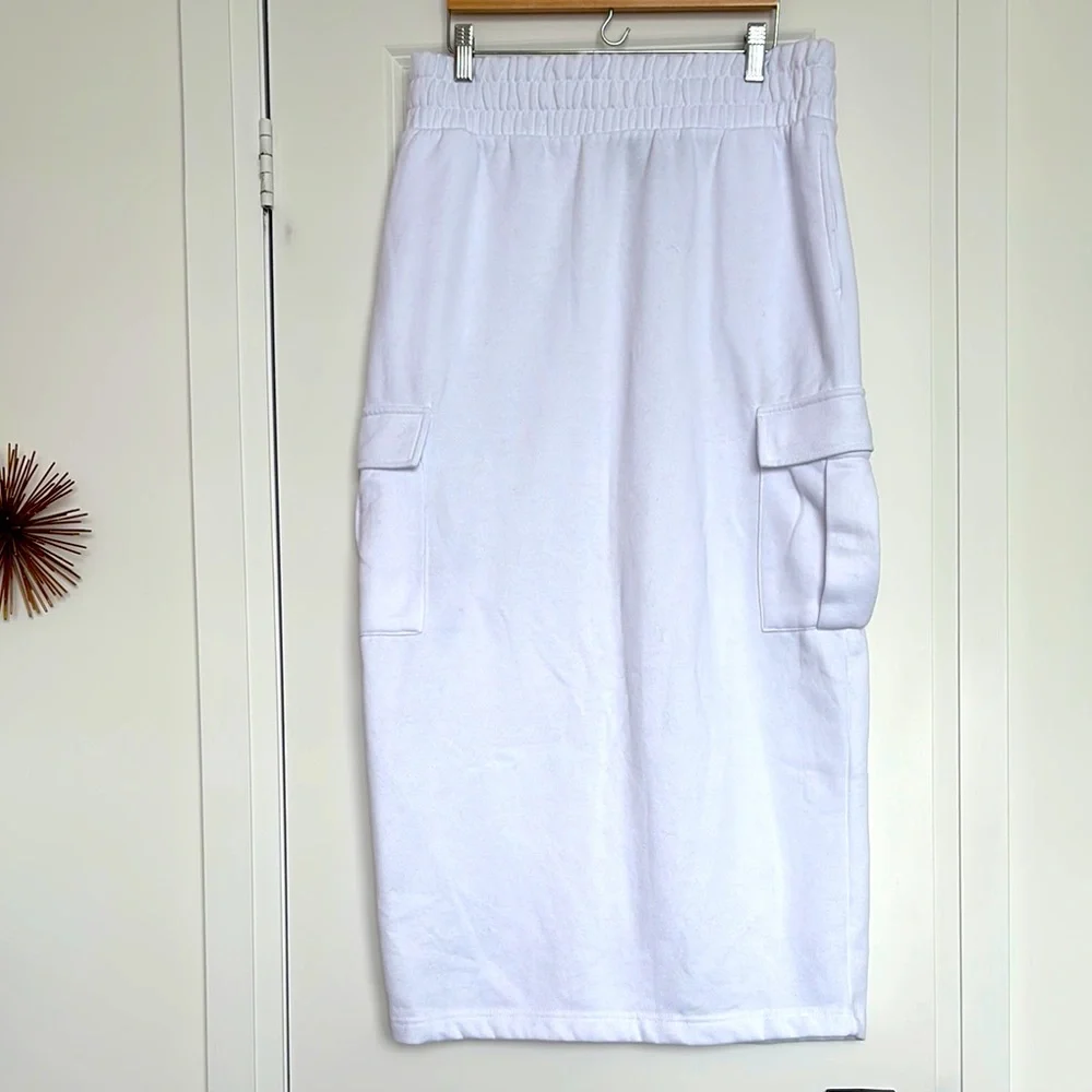 NEW Forever 21 White Midi Pencil Sweat Skirt M/L - Picture 3 of 9